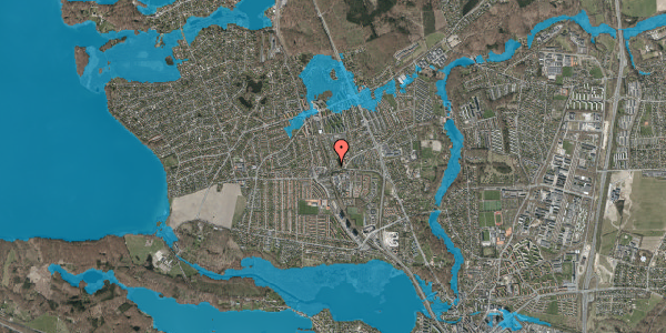 Oversvømmelsesrisiko fra vandløb på Fuglsanggårds Allé 1, 2830 Virum