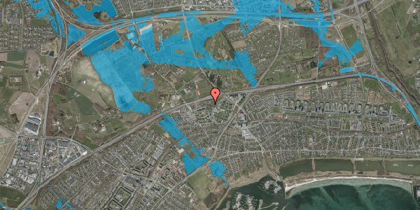 Oversvømmelsesrisiko fra vandløb på Egeskovvej 74, 2665 Vallensbæk Strand