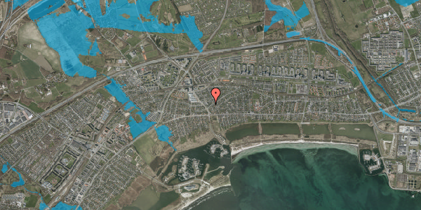 Oversvømmelsesrisiko fra vandløb på Hyttebovej 64, 2665 Vallensbæk Strand