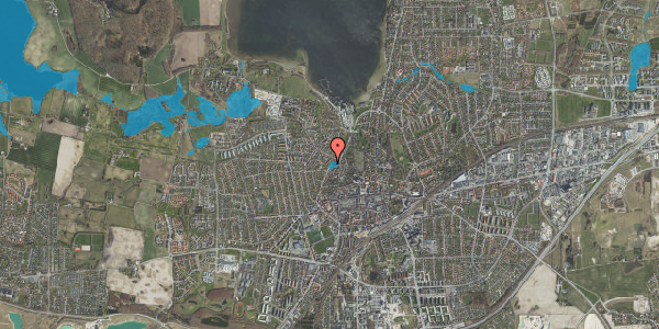 Oversvømmelsesrisiko fra vandløb på Sankt Mortens Vej 12, 4000 Roskilde