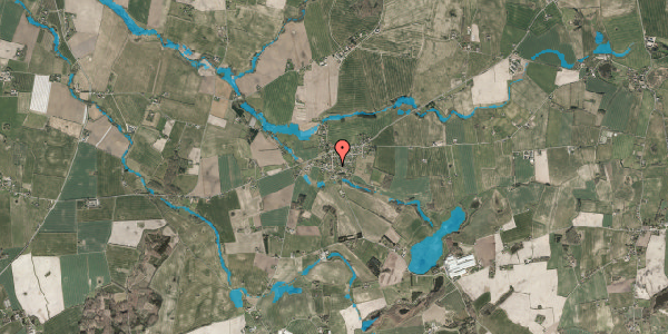 Oversvømmelsesrisiko fra vandløb på Hesbjergvej 13, 5610 Assens