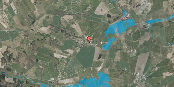 Oversvømmelsesrisiko fra vandløb på Lindkjærvej 5, 8370 Hadsten