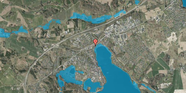 Oversvømmelsesrisiko fra vandløb på Regnbuevænget 11, 8660 Skanderborg