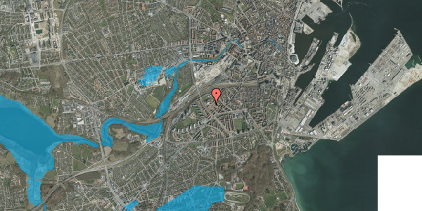 Oversvømmelsesrisiko fra vandløb på Max Müllers Gade 16, 2. , 8000 Aarhus C