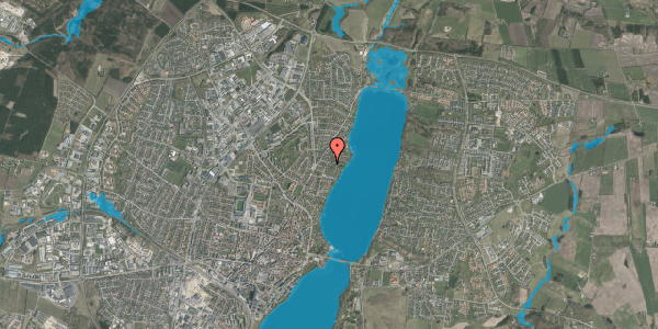 Oversvømmelsesrisiko fra vandløb på Erik Menveds Vej 8, 8800 Viborg