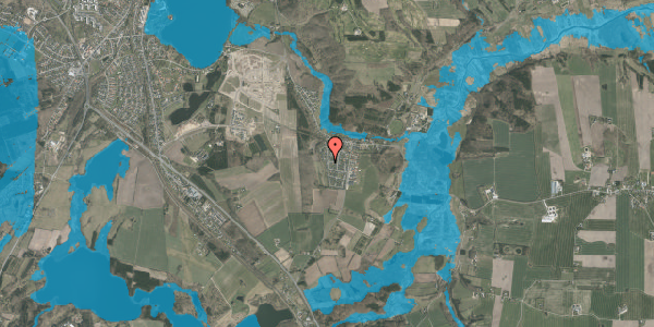 Oversvømmelsesrisiko fra vandløb på Lynghøj 26, 8800 Viborg