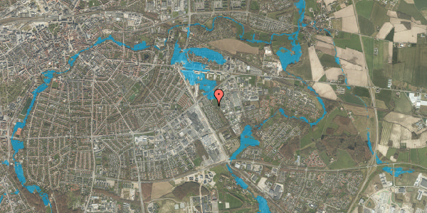 Oversvømmelsesrisiko fra vandløb på Carlsen-Skiødts Vej 37, 5220 Odense SØ