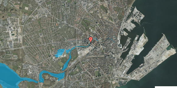 Oversvømmelsesrisiko fra vandløb på Ceres Allé 7, 16. 2, 8000 Aarhus C