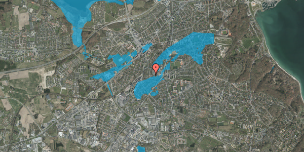 Oversvømmelsesrisiko fra vandløb på Lundshøjvej 24B, 8270 Højbjerg