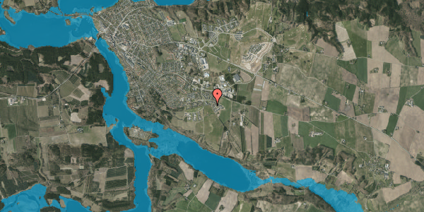 Oversvømmelsesrisiko fra vandløb på Vessøvej 42, 8680 Ry