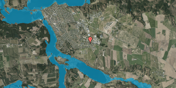 Oversvømmelsesrisiko fra vandløb på Vessøvej 7A, 8680 Ry