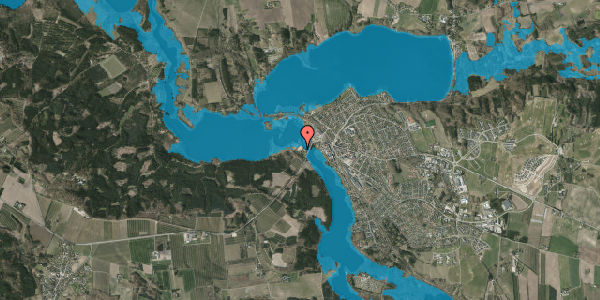 Oversvømmelsesrisiko fra vandløb på Rodelundvej 4E, 8680 Ry