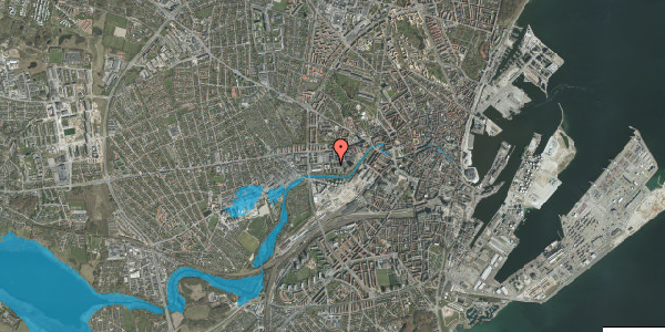 Oversvømmelsesrisiko fra vandløb på Åparken 1, st. 11, 8000 Aarhus C