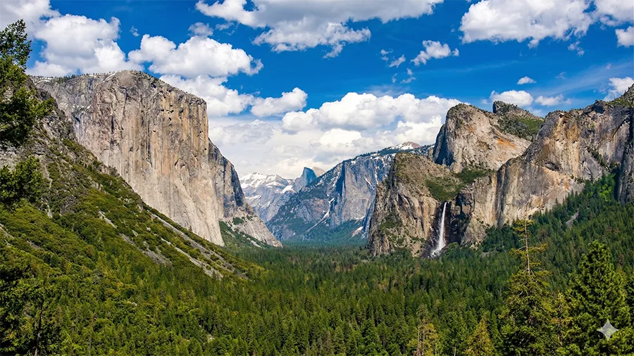 Yosemite Tunnel View AI