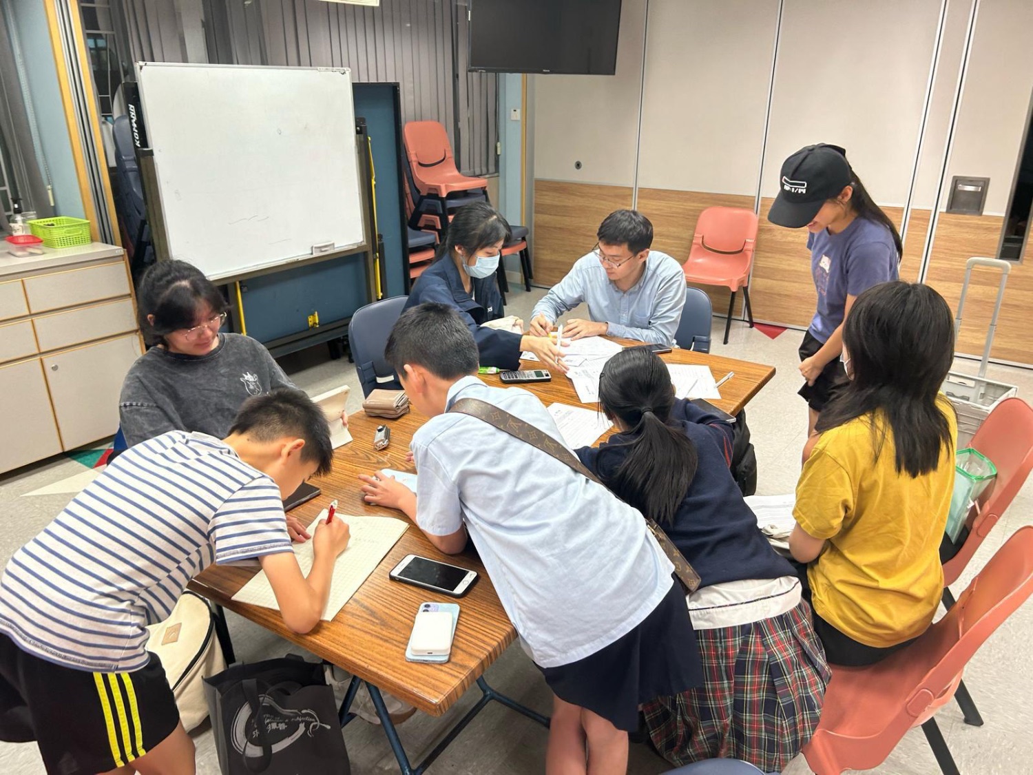 請即報名參加【一團火】領袖空間義工,成為義工 Volunteer for now