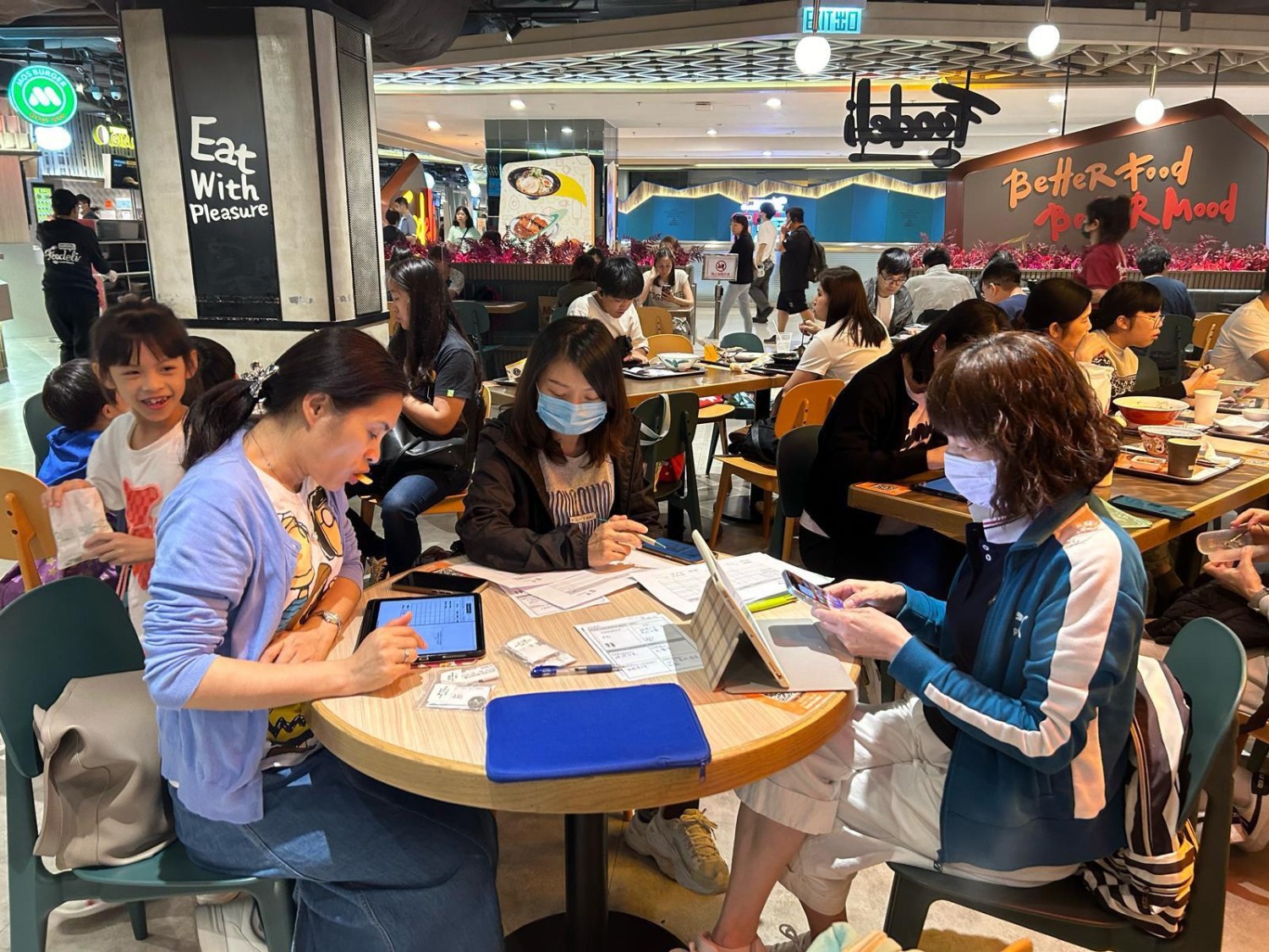 請即報名參加【一團火】⁠基層家長同行計劃，成為義工 Volunteer for  now