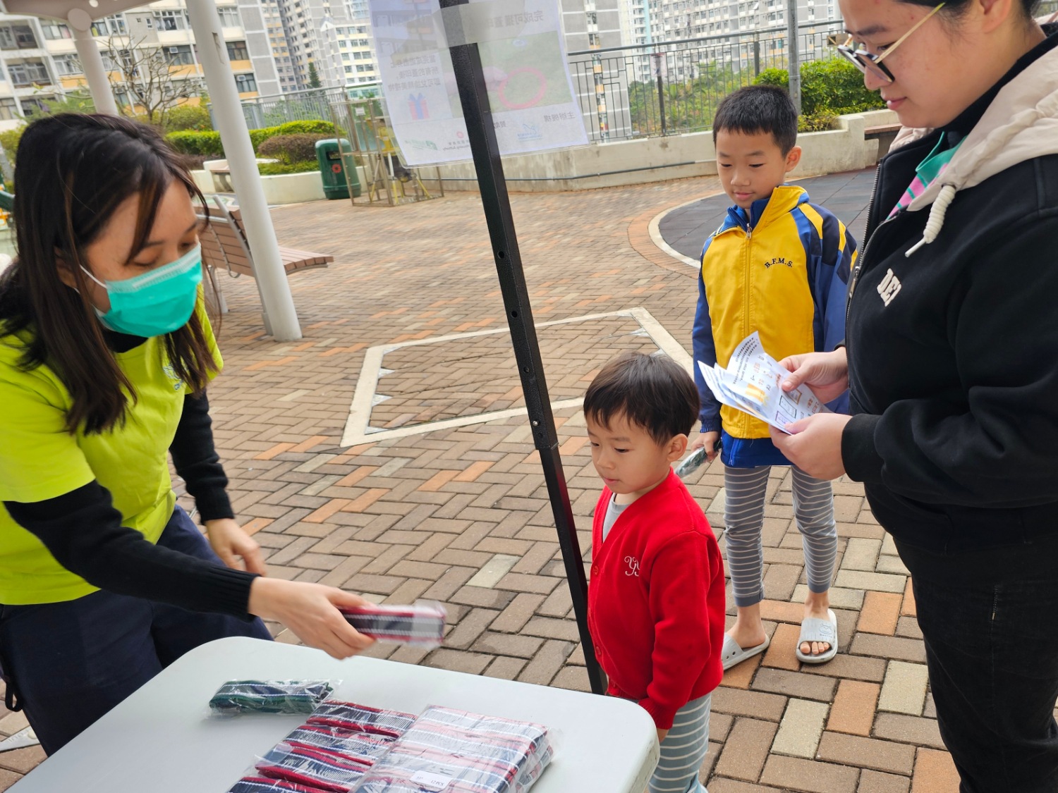 請即報名參加健康型活綠美東,成為義工 Volunteer for now