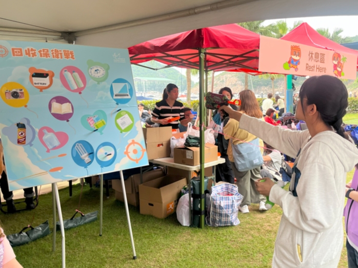 請即報名參加賽馬會海洋減塑創新挑戰賽頒獎禮暨海洋公園「大塑除」嘉年華，成為義工 Volunteer for  now