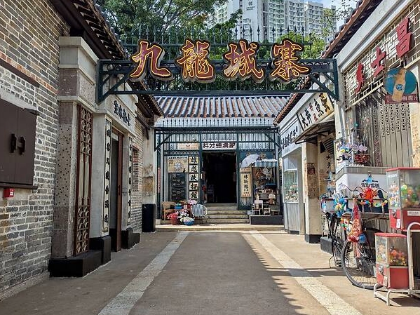 請即報名參加青年地膽計劃:我帶你行…… 2.0,成為義工 Volunteer for now