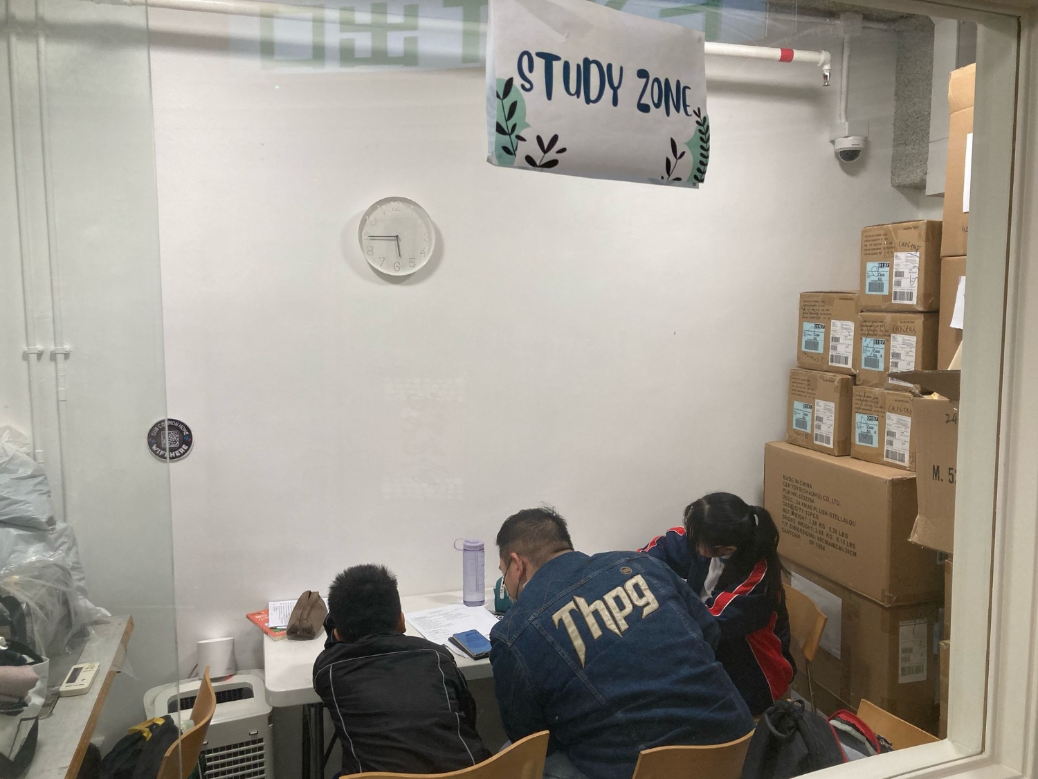 請即報名參加OUR1.1_4月份|英文補習 (小六) ~1對1 *星期一三五,成為義工 Volunteer for English Tutoring Volunteer ( P6) now