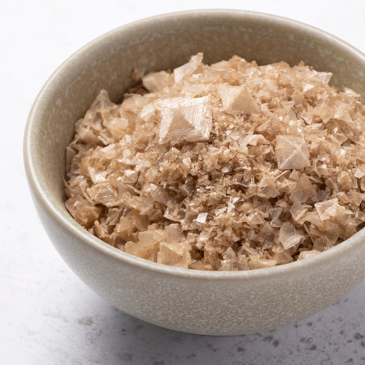 Hickory Smoked Sea Salt Pyramid Flakes