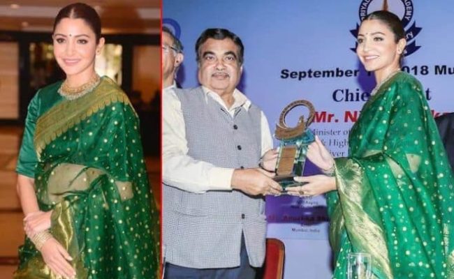 Anushka Sharma Receives The Smita Patil Award!