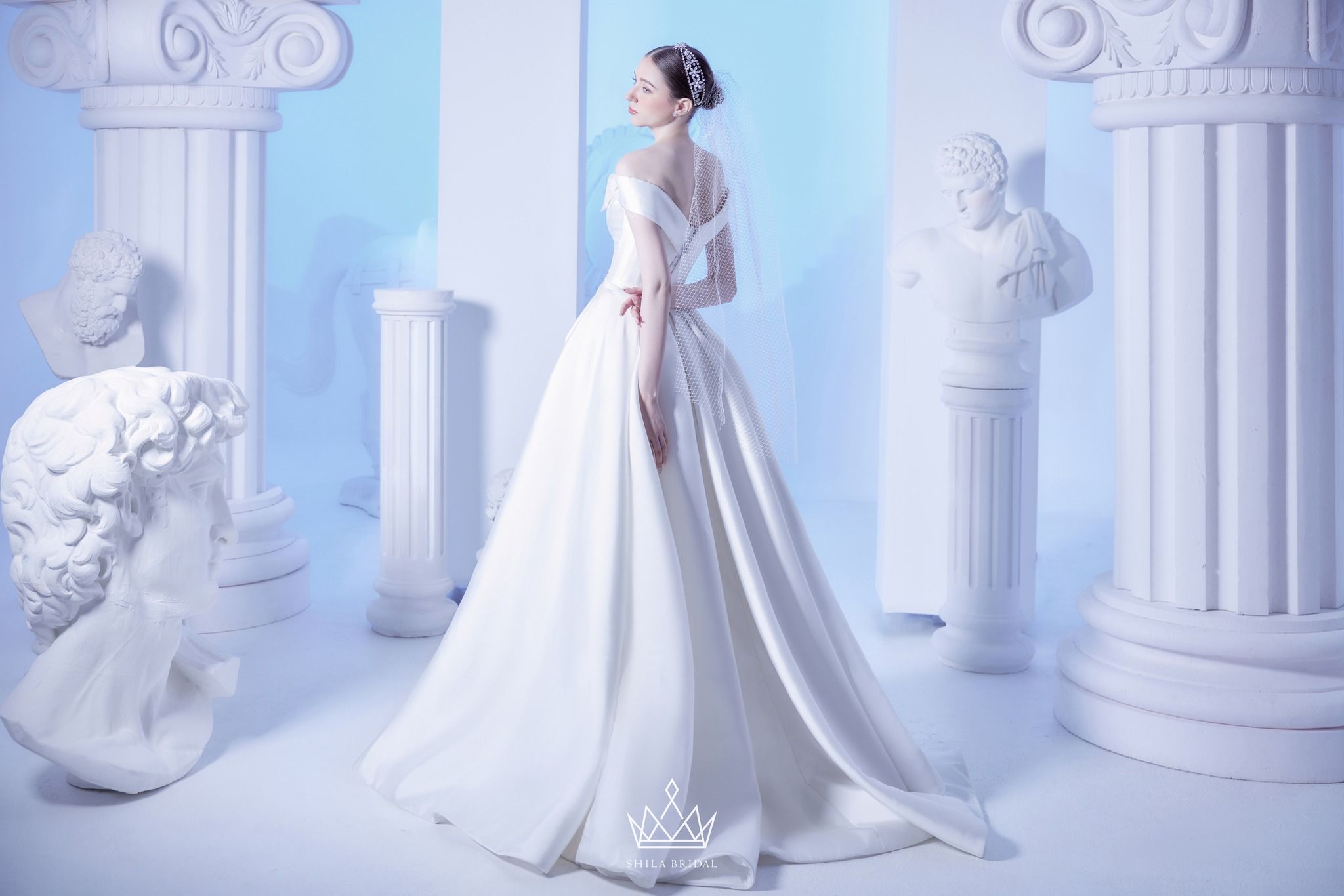 Hóa thân công chúa trong chiếc váy cưới nhà Shila Bridal