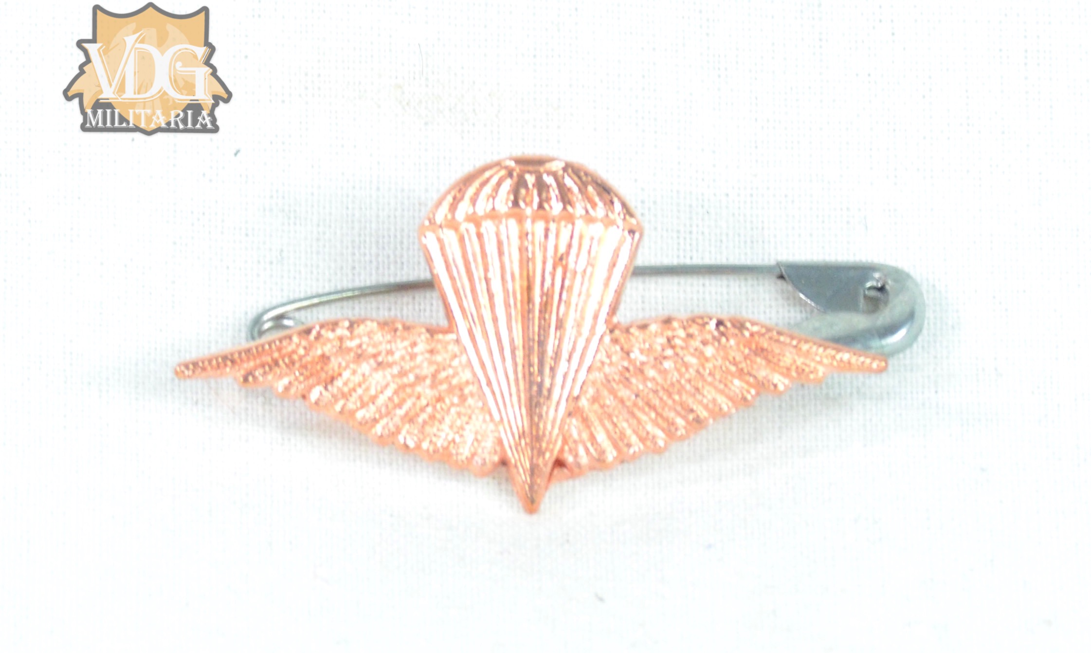 Iraqi Special Force Para Wings Beret Badge