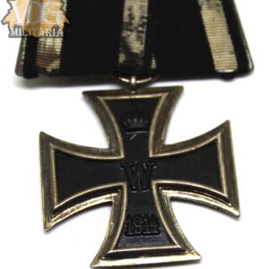 WW1 German Parade Mounted 1914 Iron Cross Second Class EK2 - Image 2