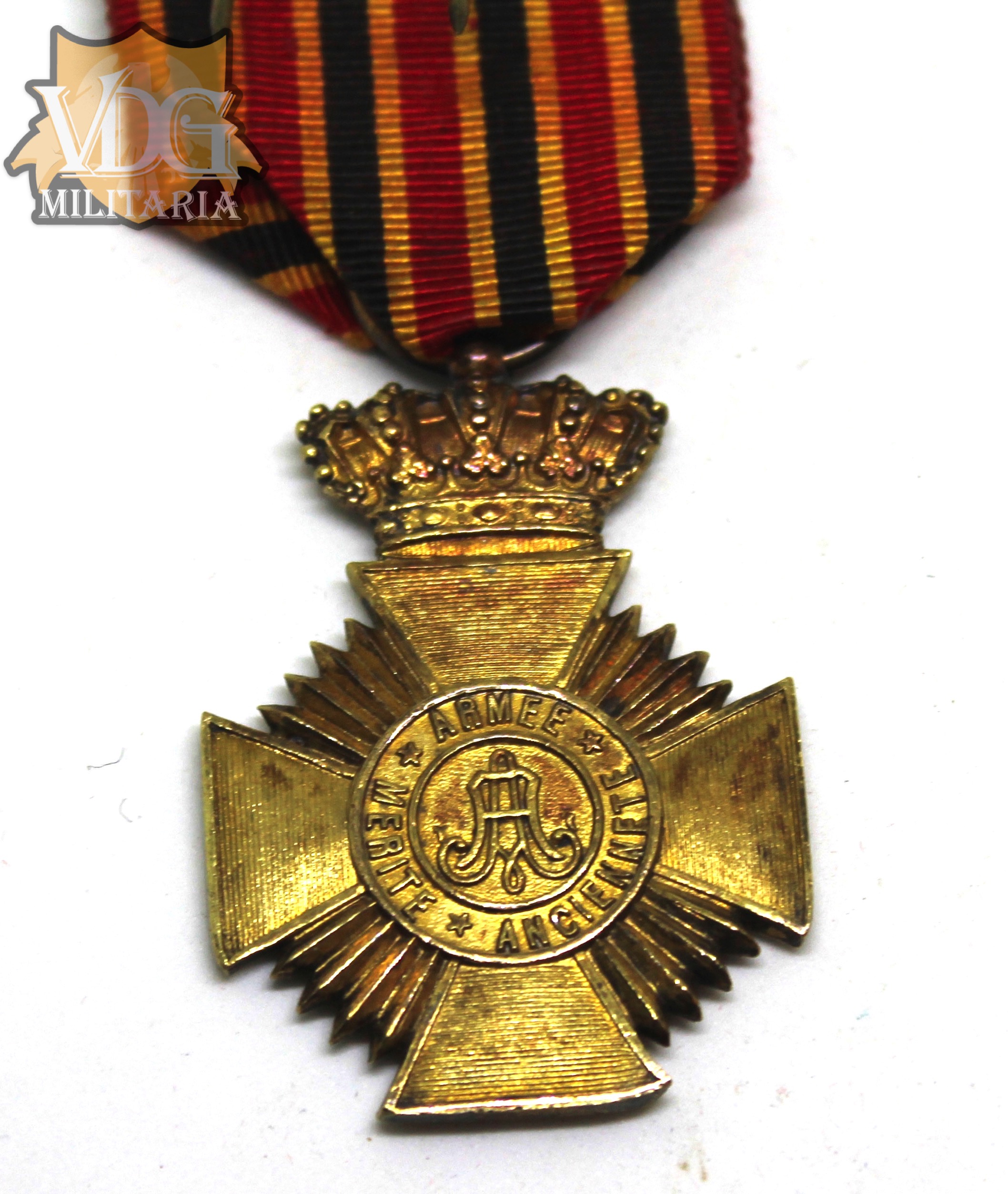 Kingdom of Belgium Military Decoration (Long Service Medal) Medal Pre 1952 - Image 3