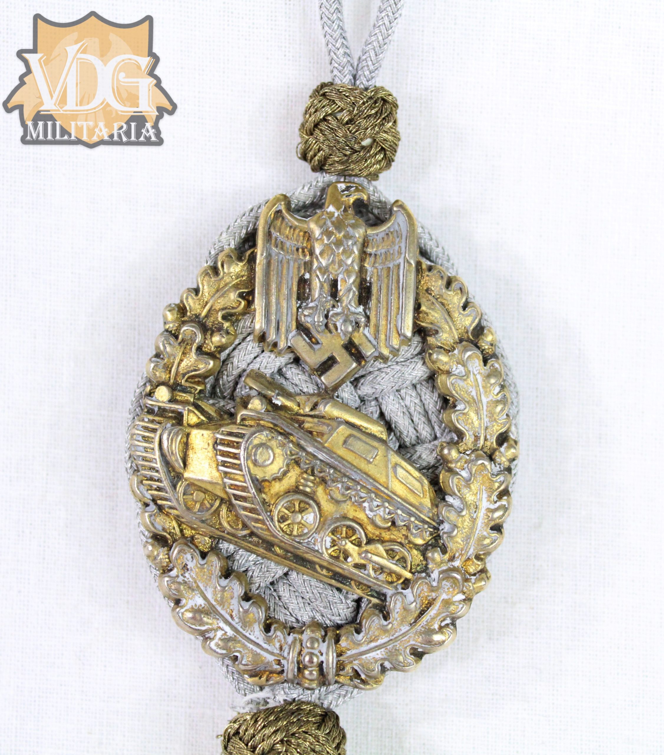 WW2 German Panzer Lanyard in Gold