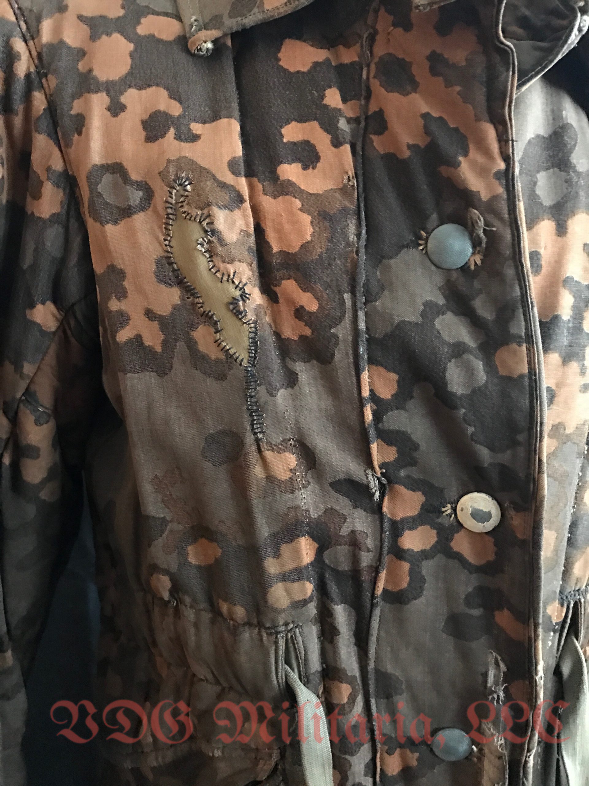 WW2 German Waffen-SS Fall Reversible Parka with modified collar and Combat Repairs - Image 2
