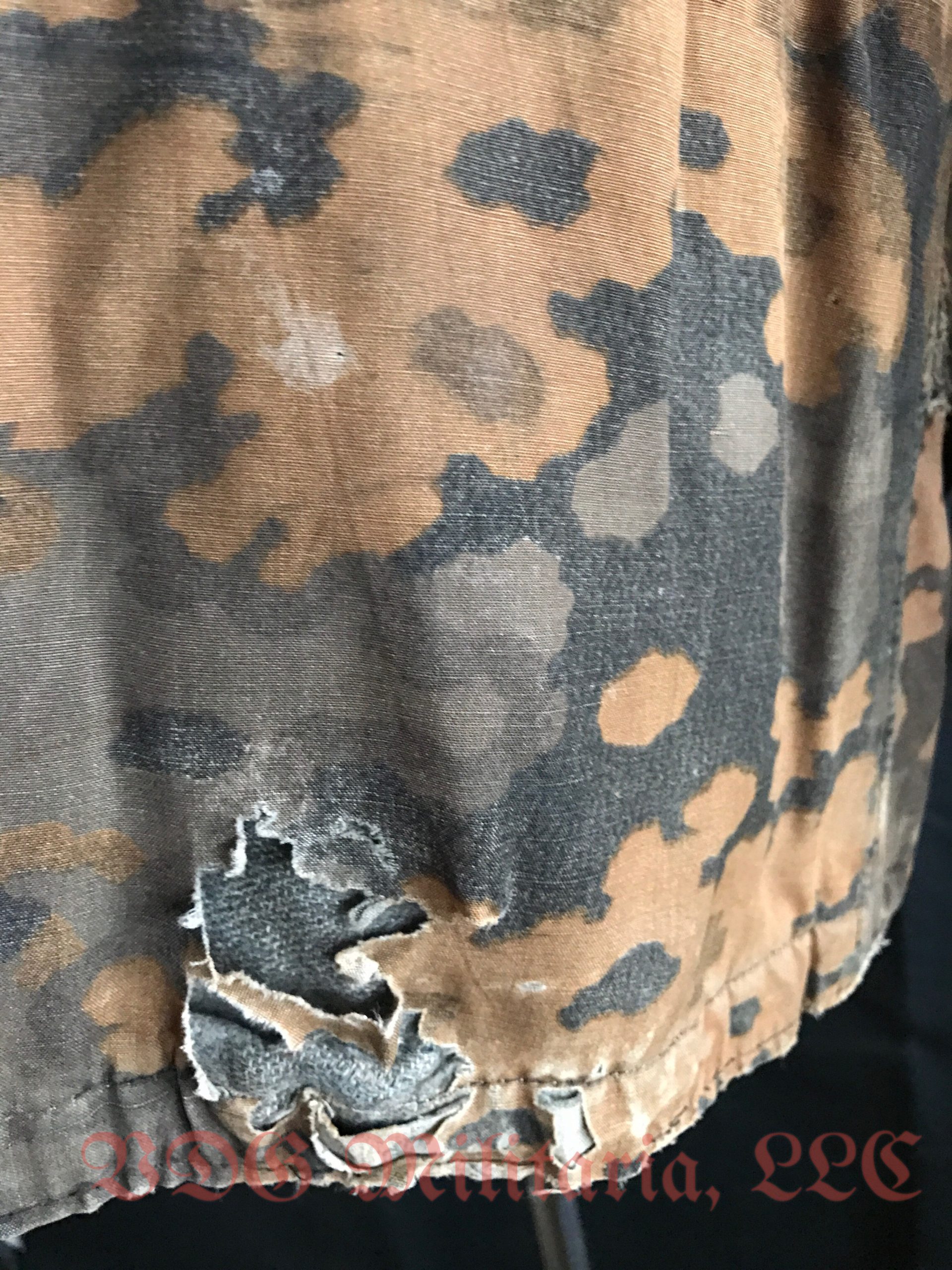 WW2 German Waffen-SS Fall Reversible Parka with modified collar and Combat Repairs - Image 10