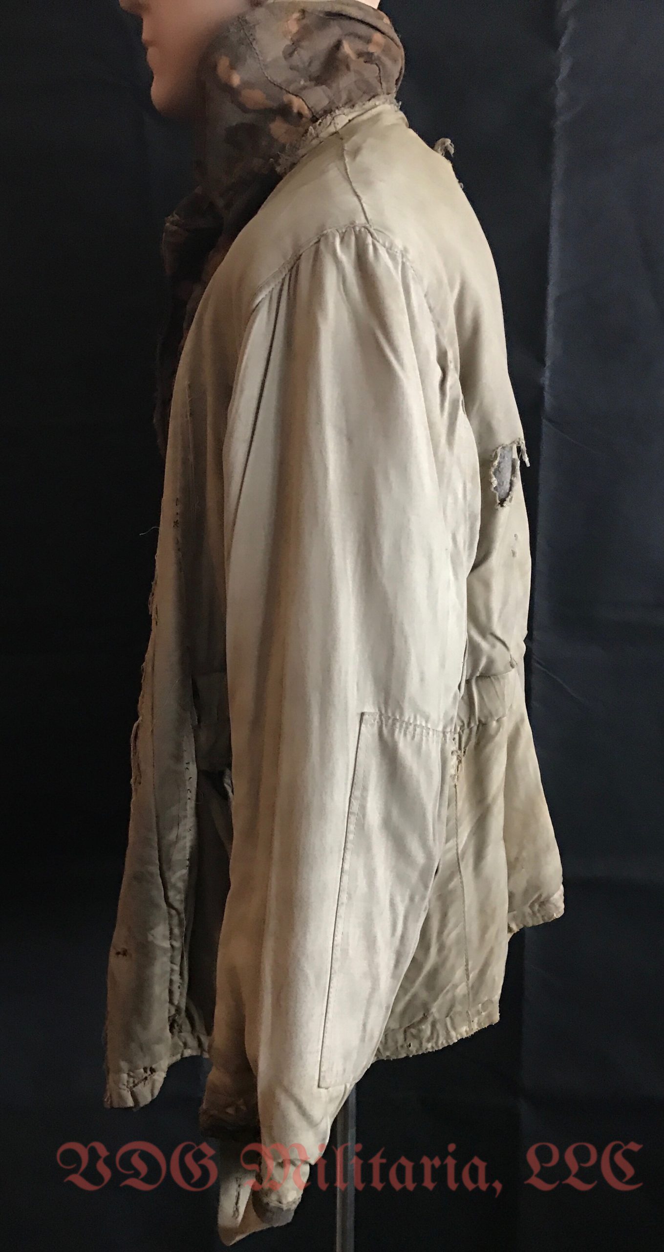 WW2 German Waffen-SS Fall Reversible Parka with modified collar and Combat Repairs - Image 19