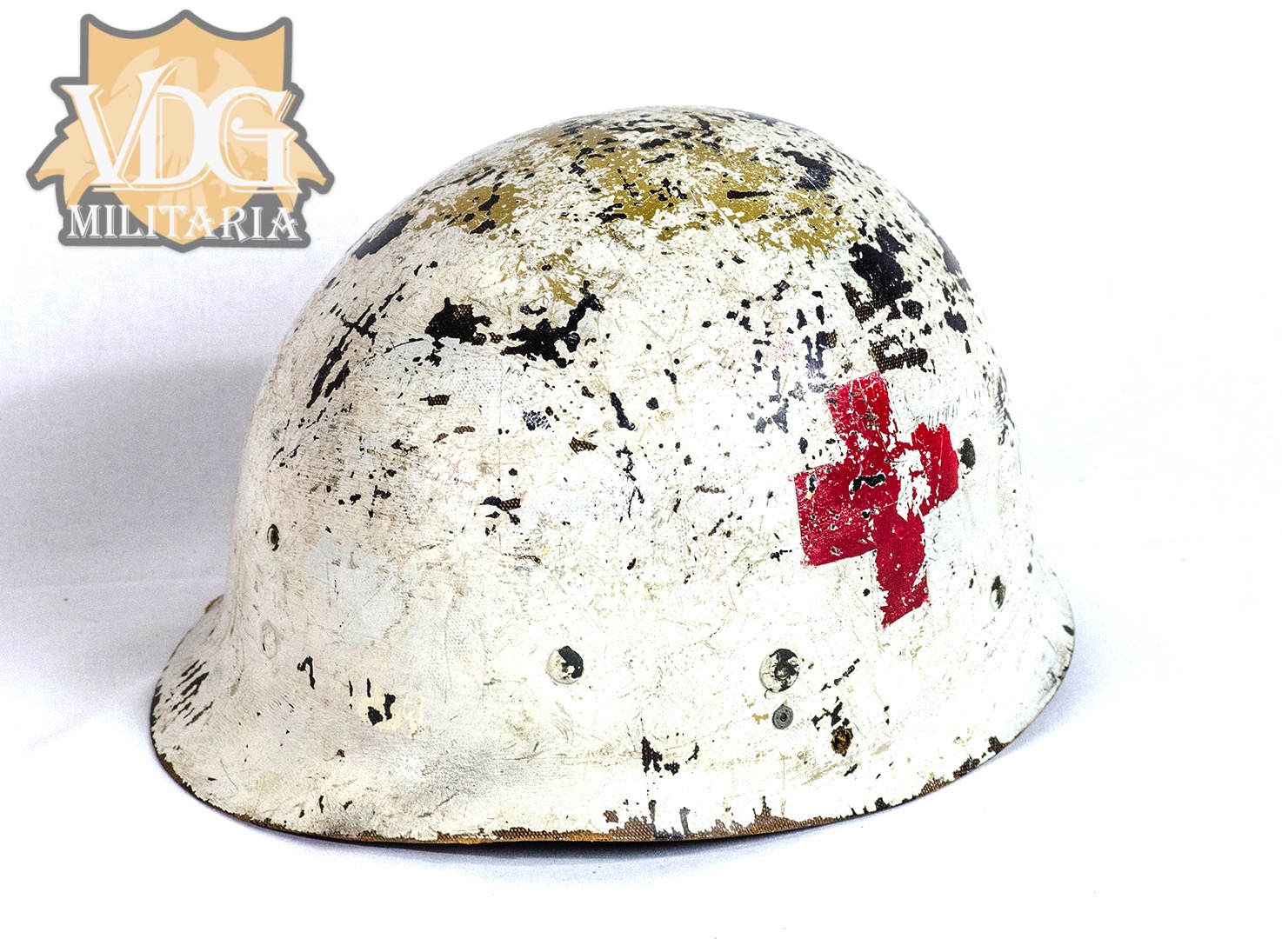 WW2 US Navy Corpsmans USN M1 White Helmet Liner with Medic Red Cross - Image 12