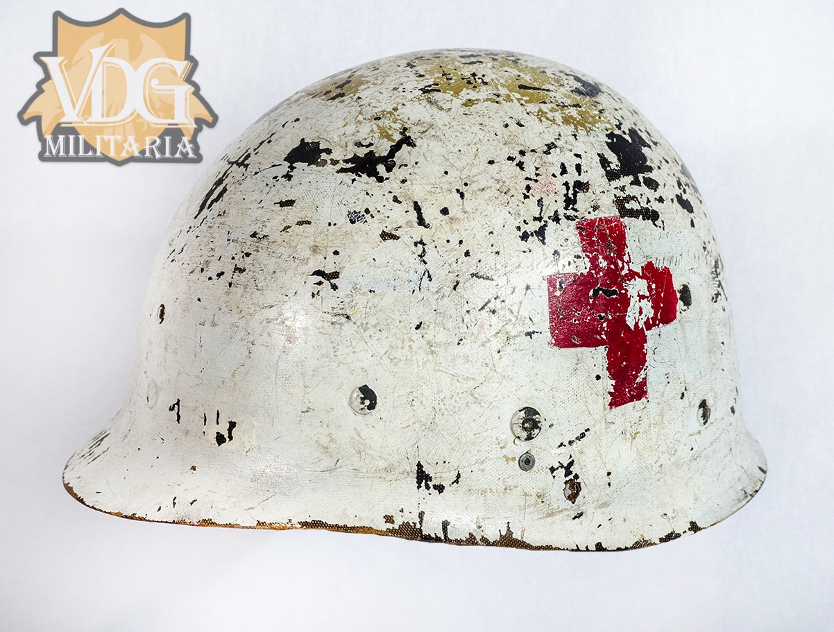 WW2 US Navy Corpsmans USN M1 White Helmet Liner with Medic Red Cross