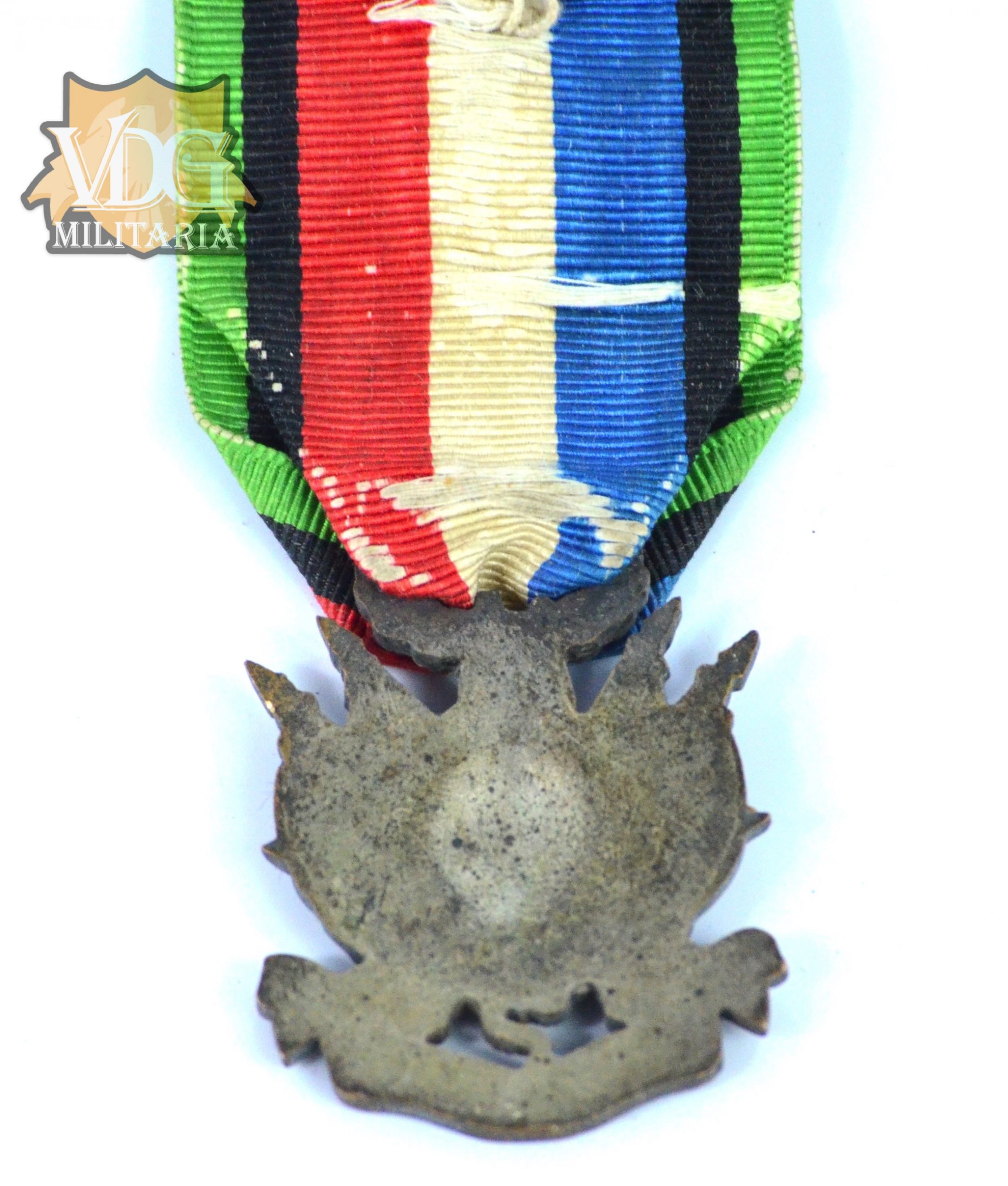 French Franco-Prussian War Military Veterans Medal with Original Ribbon - Image 5