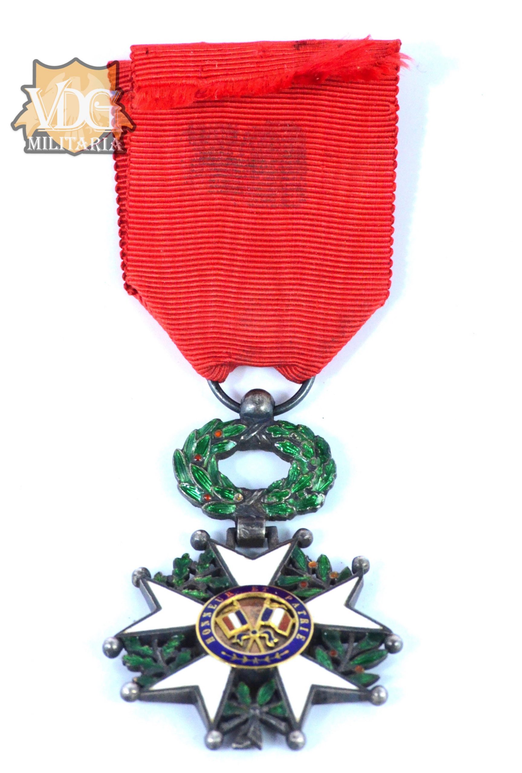 WW1/WW2 Era French "The Legion of Honour" Medal - Image 8