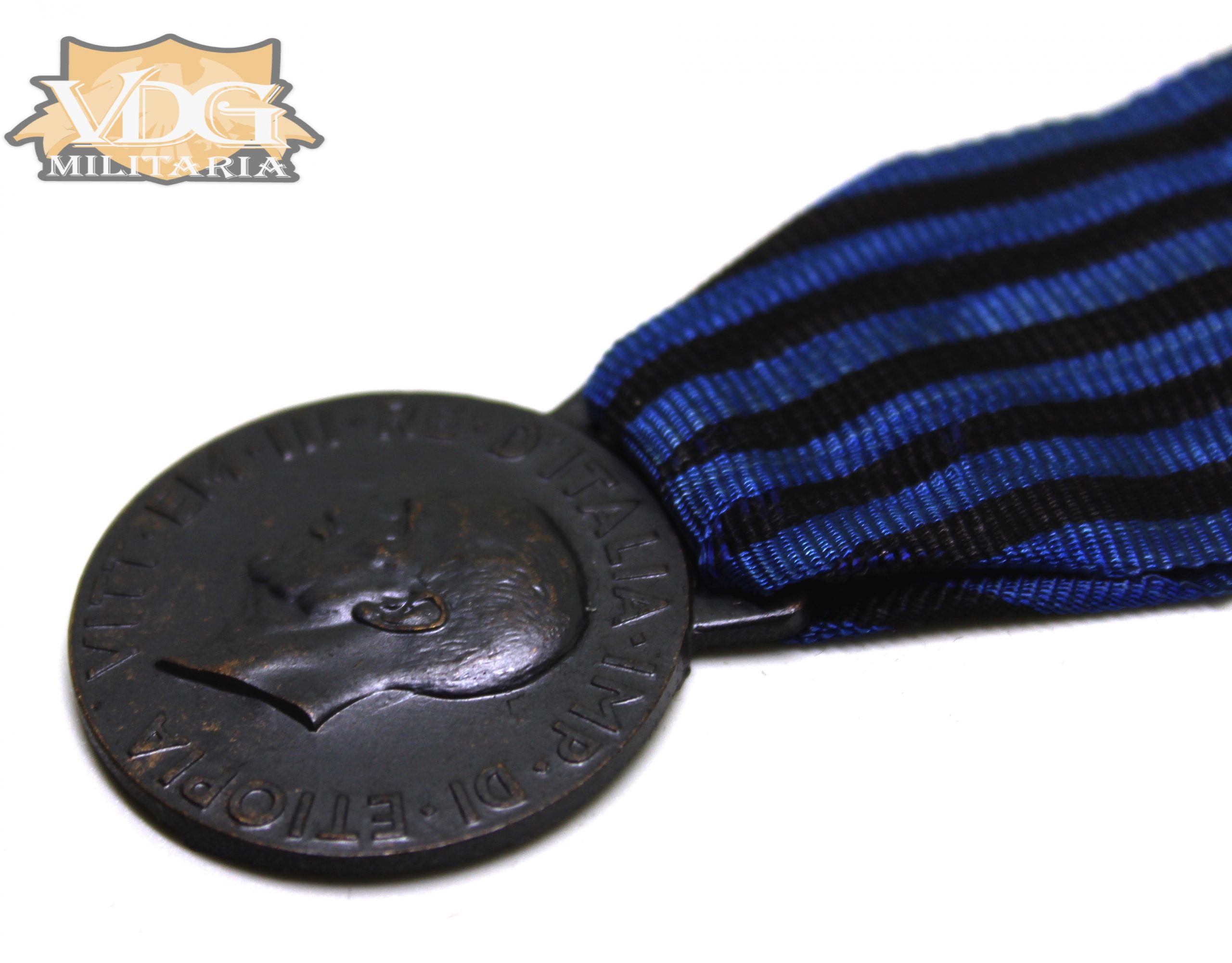 WW2 Era Italian 1936 Ethiopian Campaign Medal - Image 8