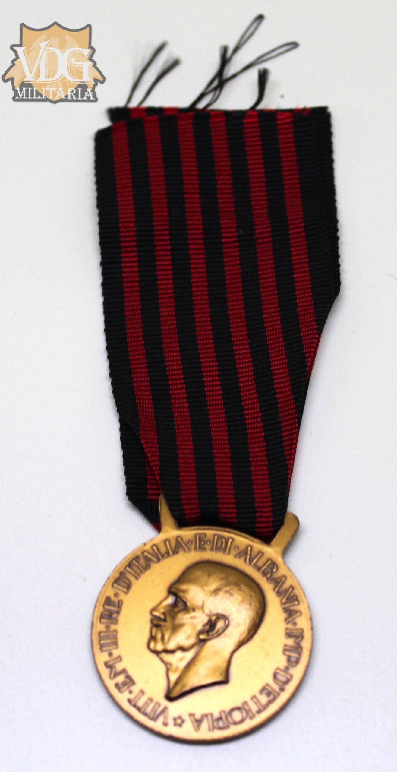 WW2 Era Italian Expedition to Albania Campaign Medal - Image 2