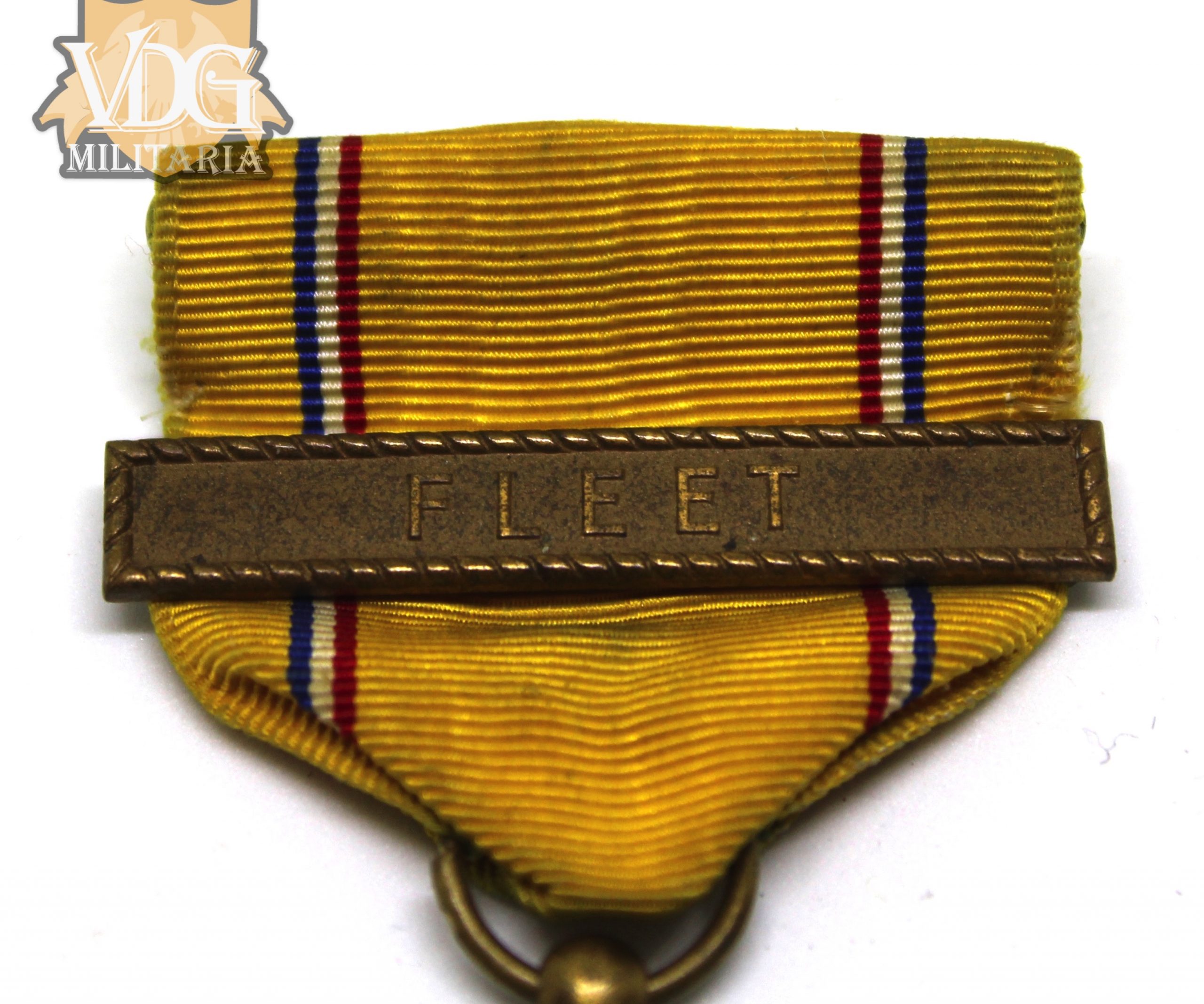 WW2 US American Defense Medal with Fleet Bar-Slot Brooch - Image 3