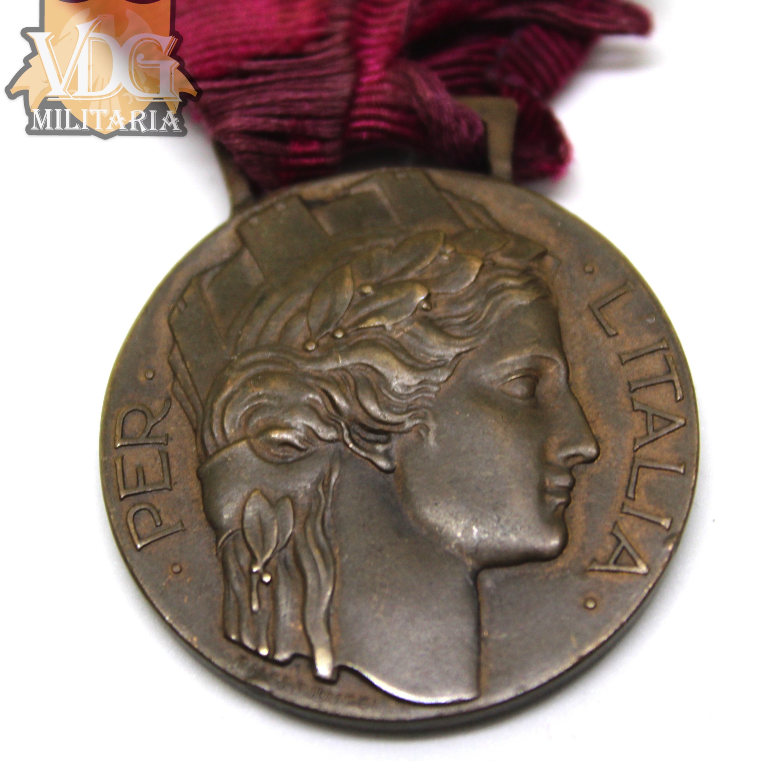WW1 Italy 1915-1918 Italian-Austrian War Volunteer War Medal - Image 2