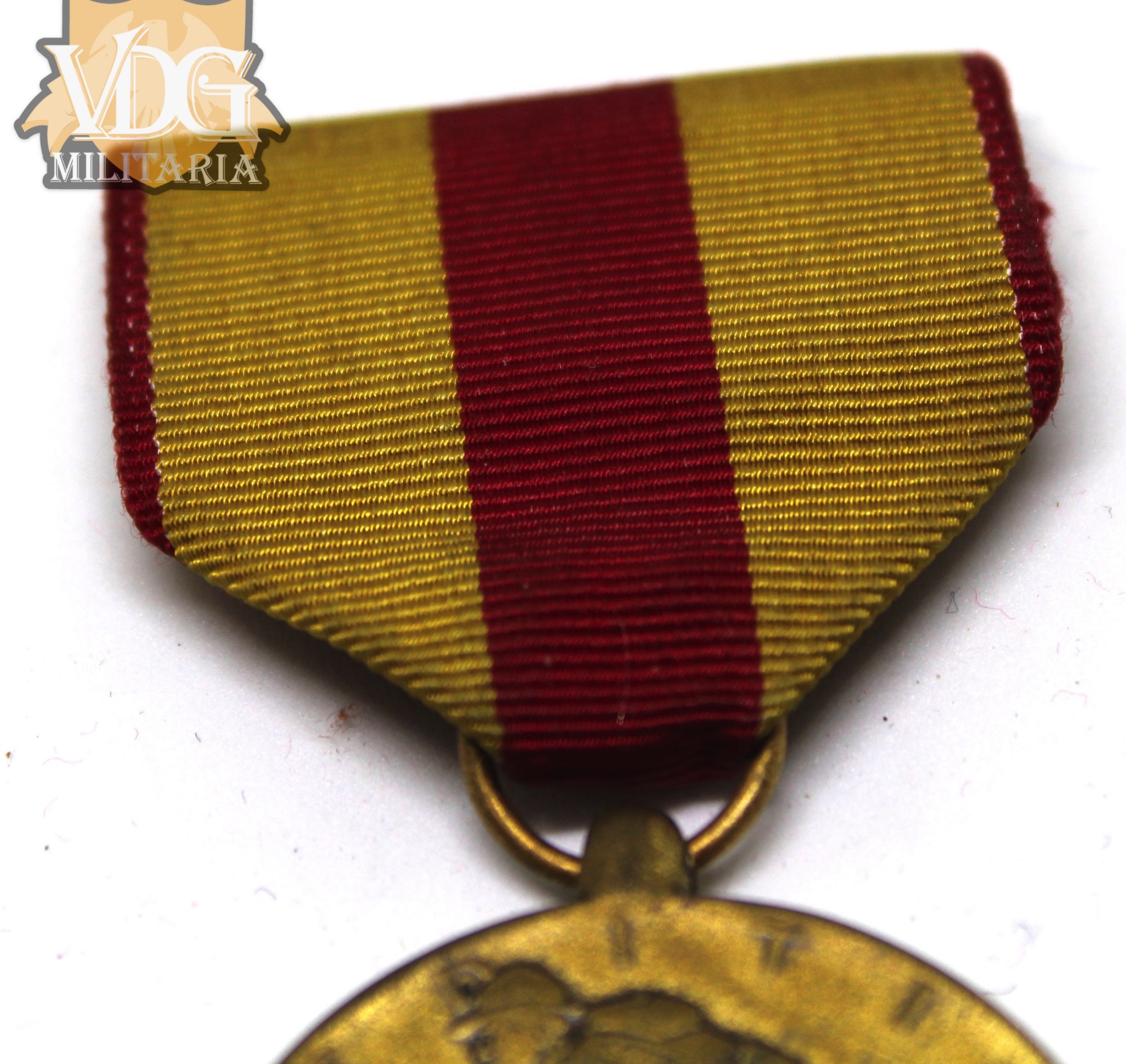 US Marine Corps Expeditionary Medal-Crimp Brooch - Image 3