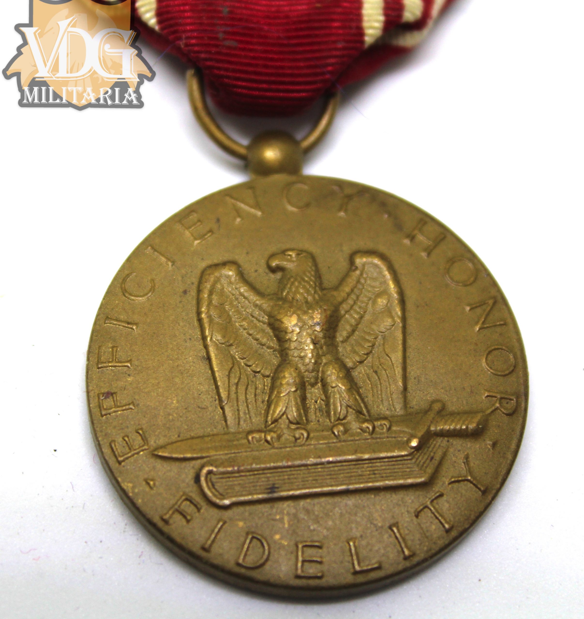 WW2 Era US Army Good Conduct Medal with Two Knots-Slot Brooch - Image 2