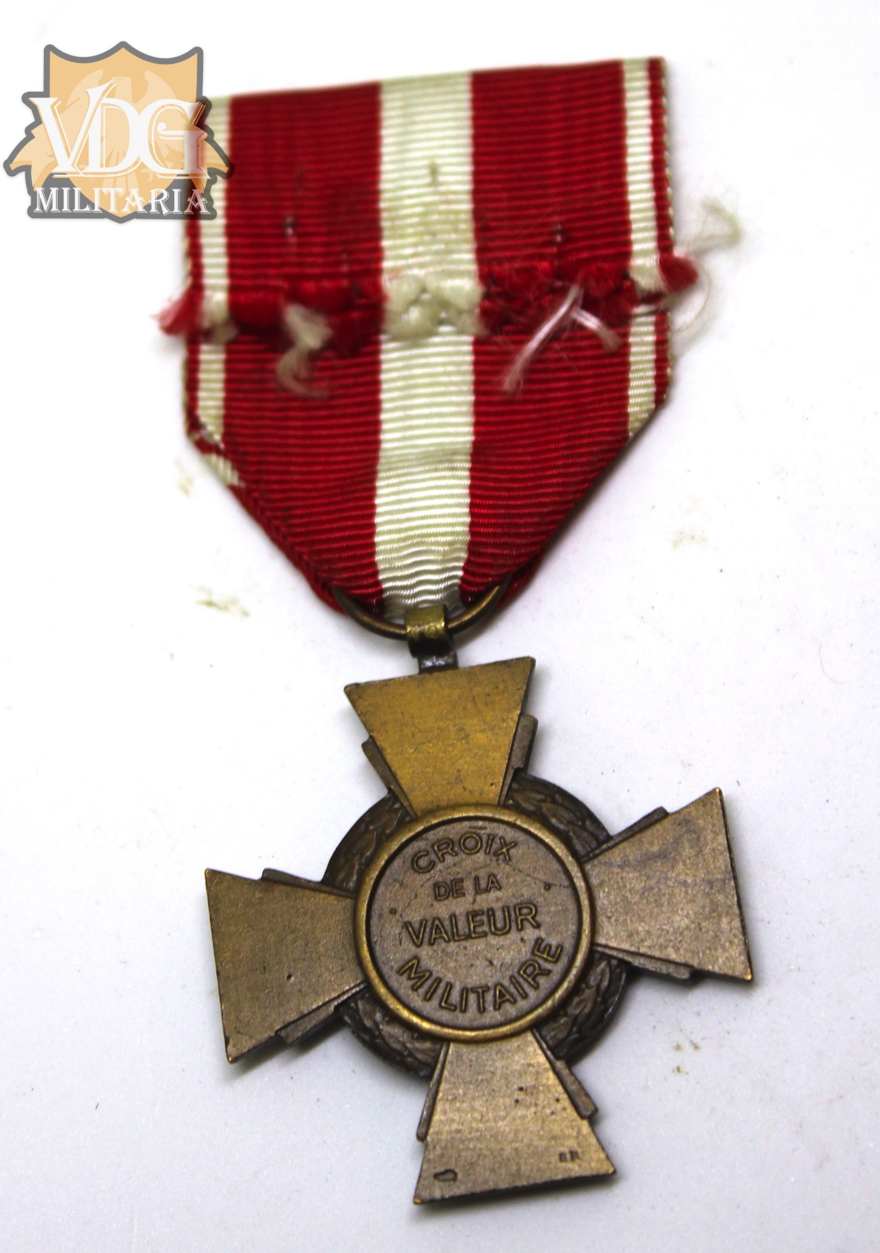French Cross of Military Valour Medal - Image 4