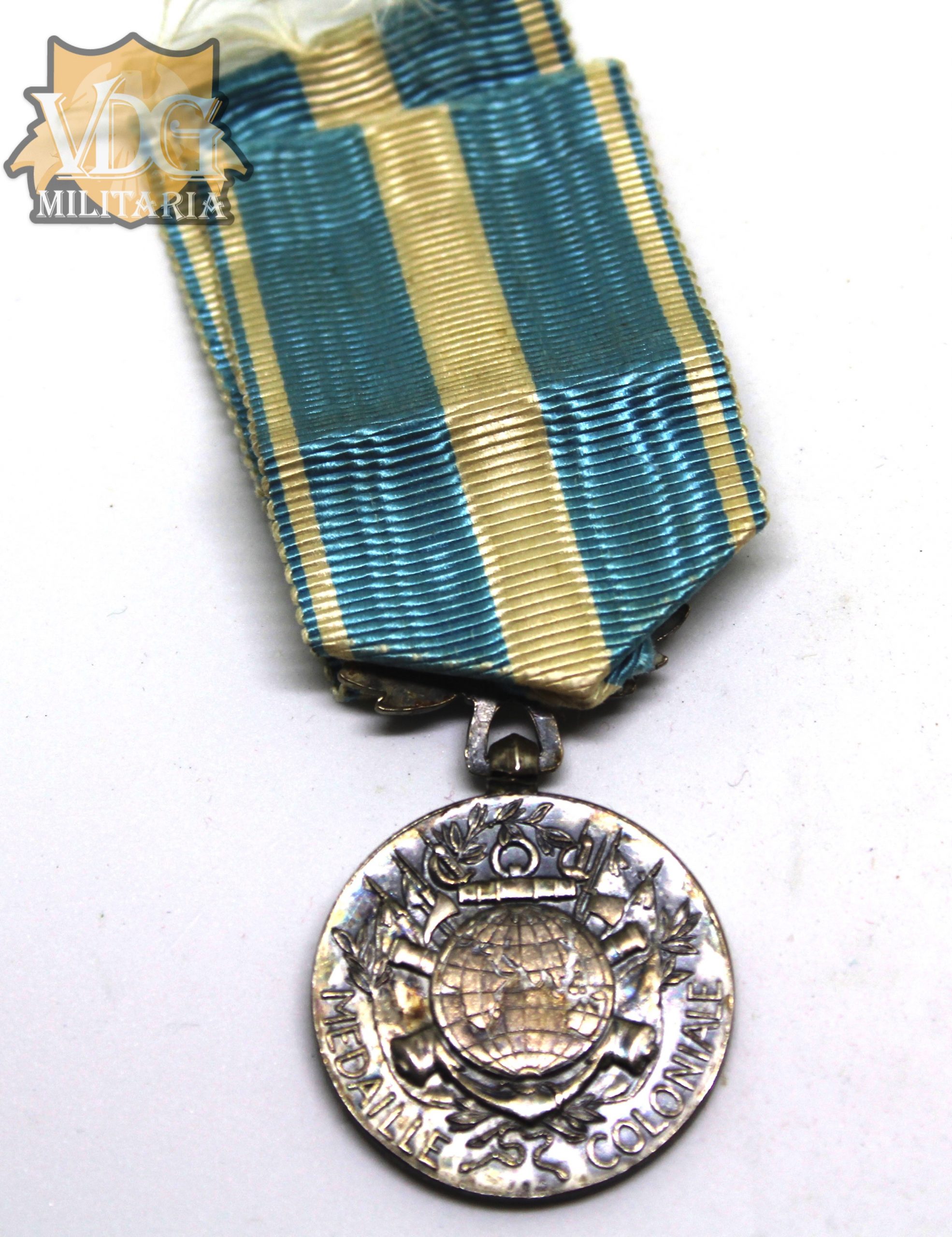 French Colonial Medal - Image 4