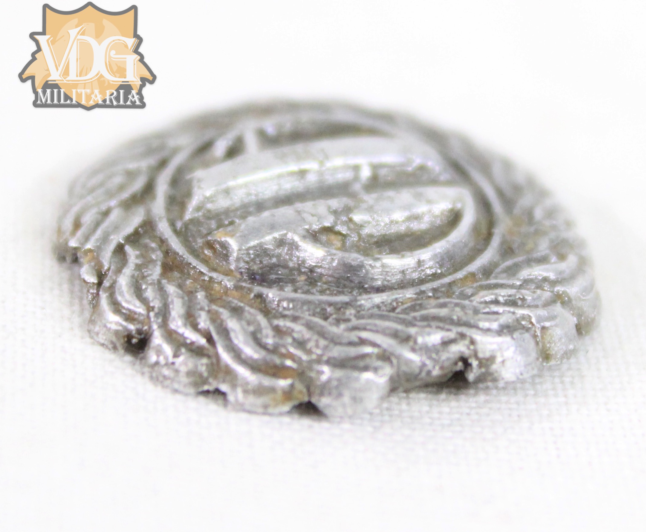 WW2 Croatian Utasha Cap Badge - Image 3