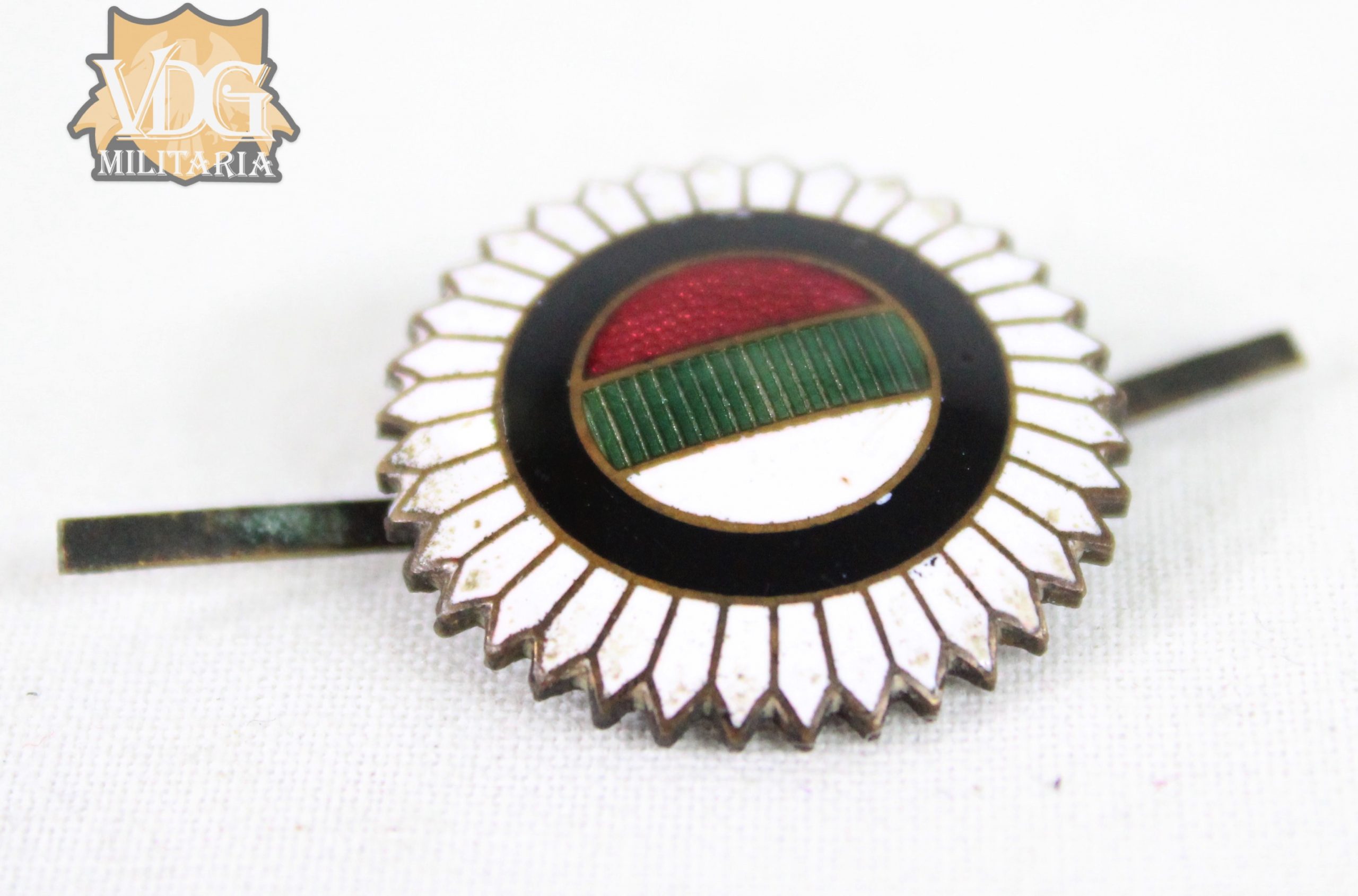 WW2 Era Tsardom of Bulgaria Cap Cockade - Image 2