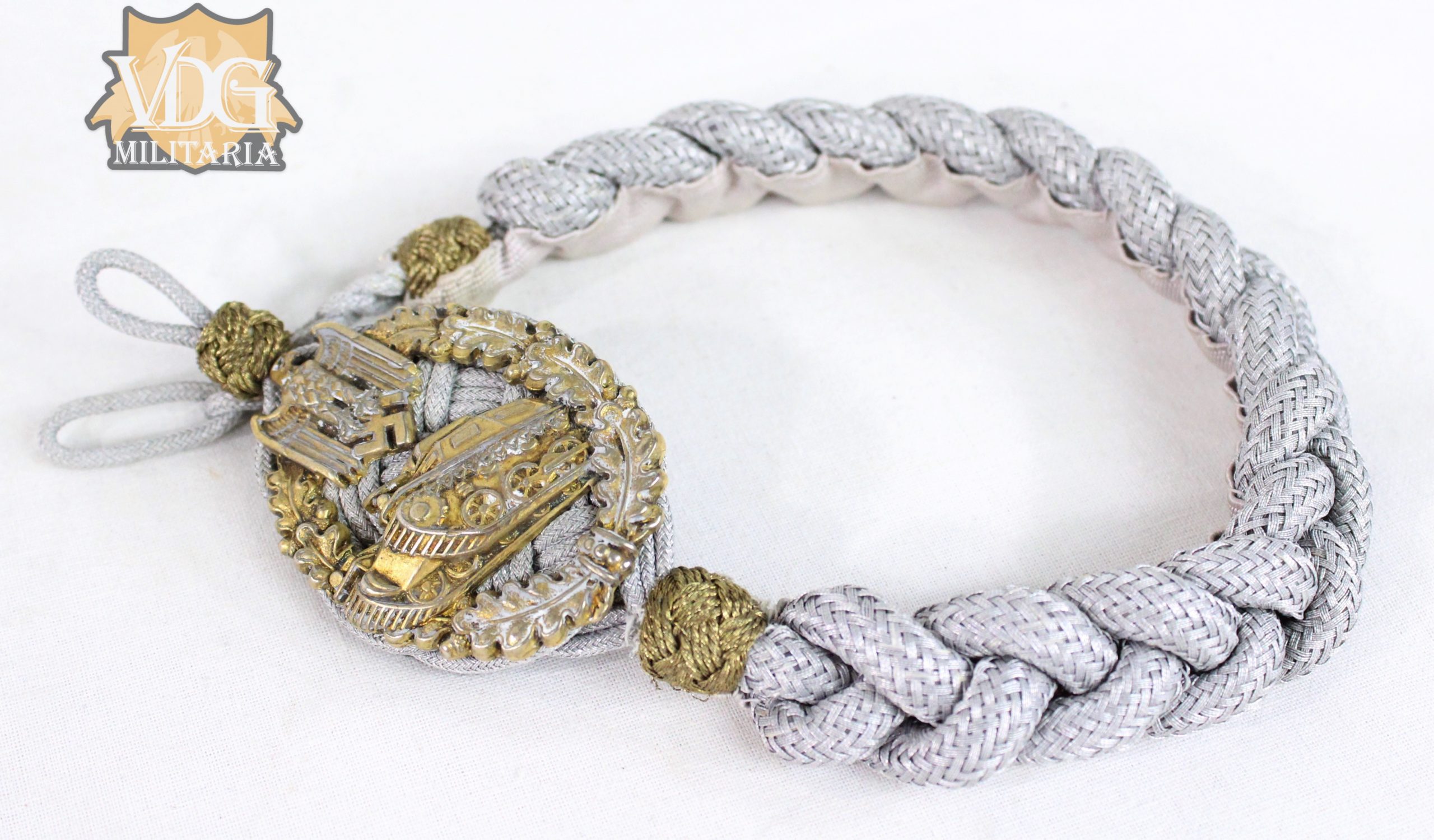 WW2 German Panzer Lanyard in Gold - Image 4