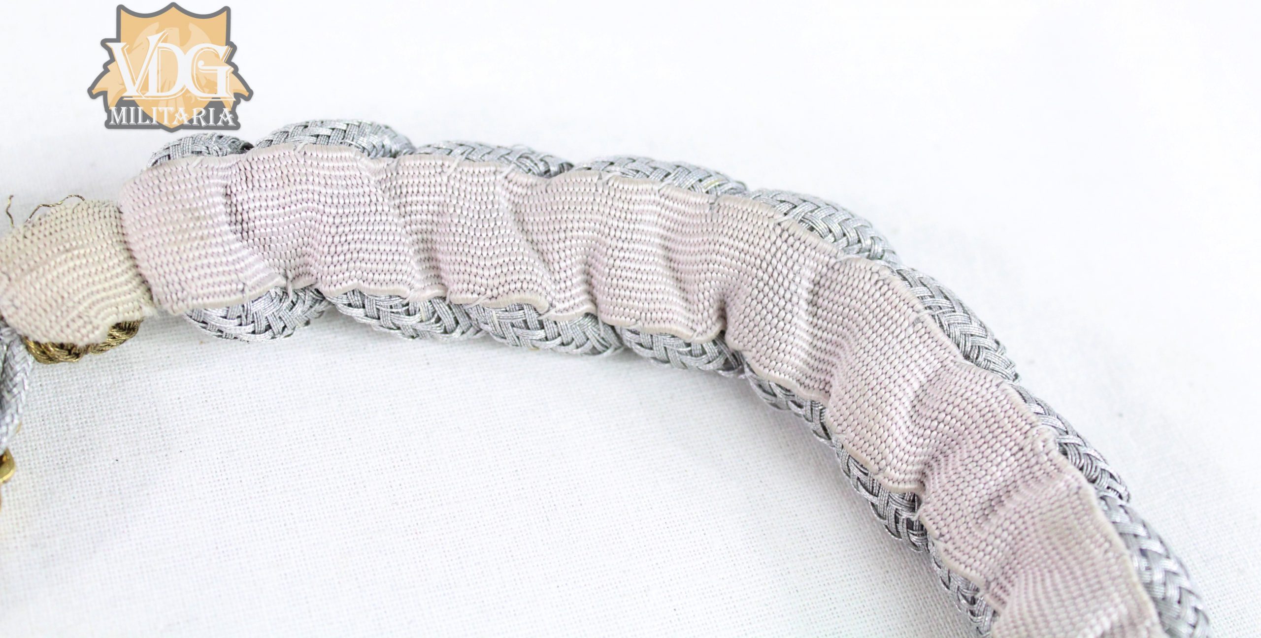 WW2 German Panzer Lanyard in Gold - Image 11